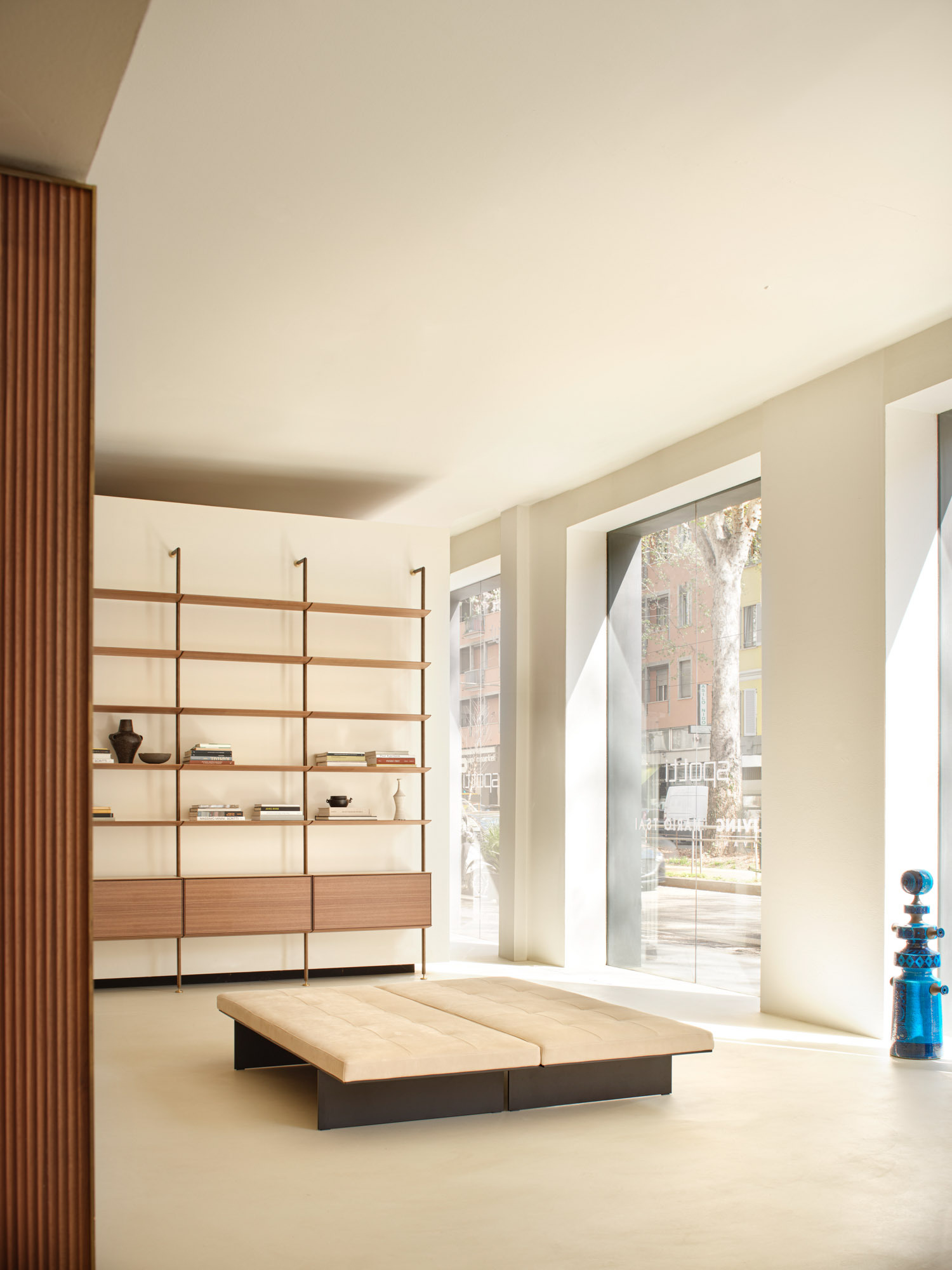 Living Divani Spotti SDM 2024 002