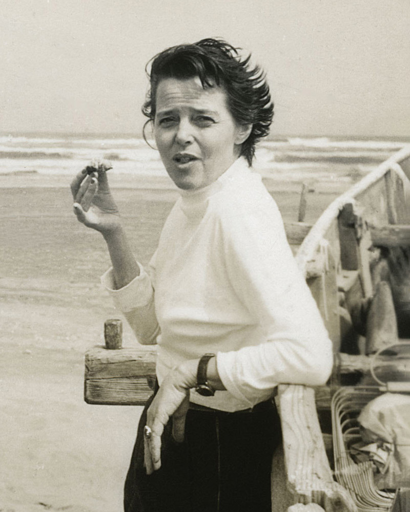 Charlotte Perriand bio