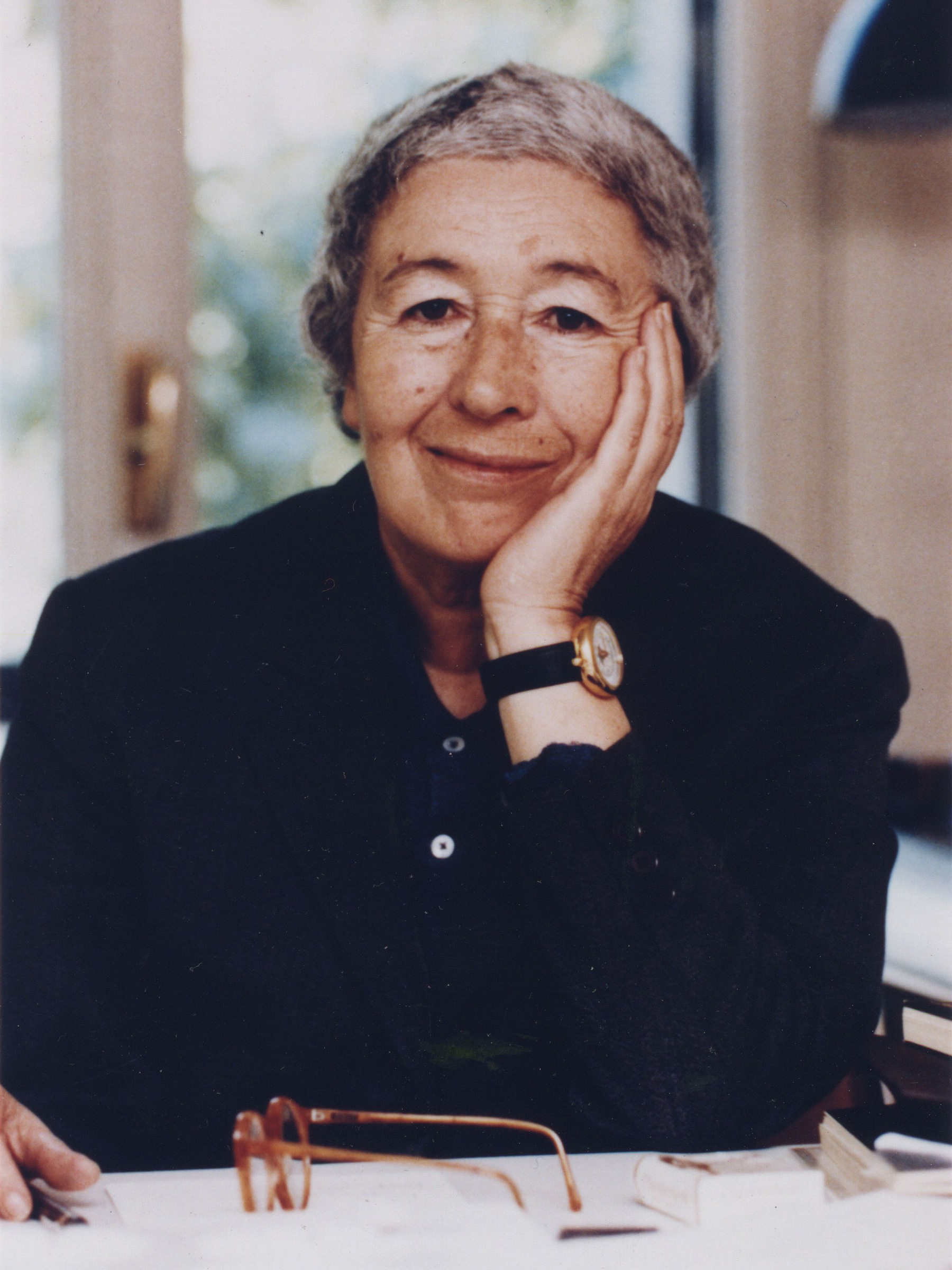 Gae aulenti in studio 1991 foto archivio