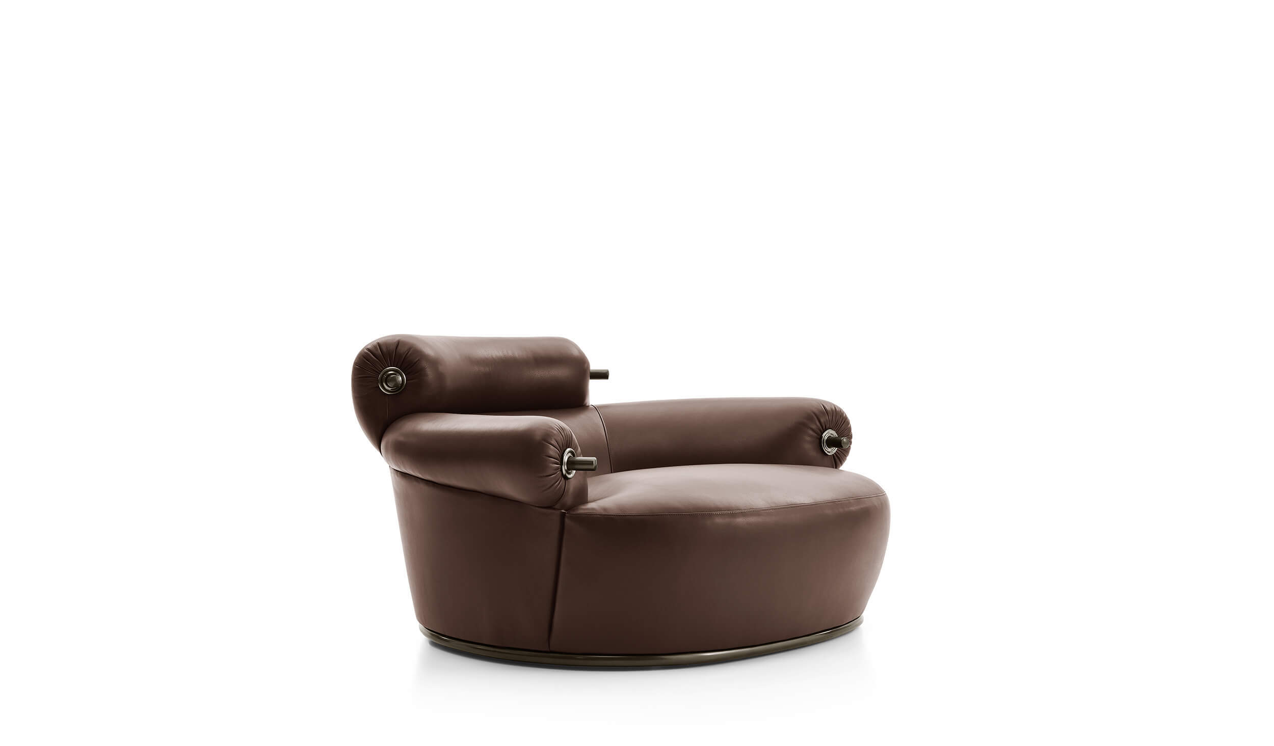 Toro poltrona6145 Marr 2018 web