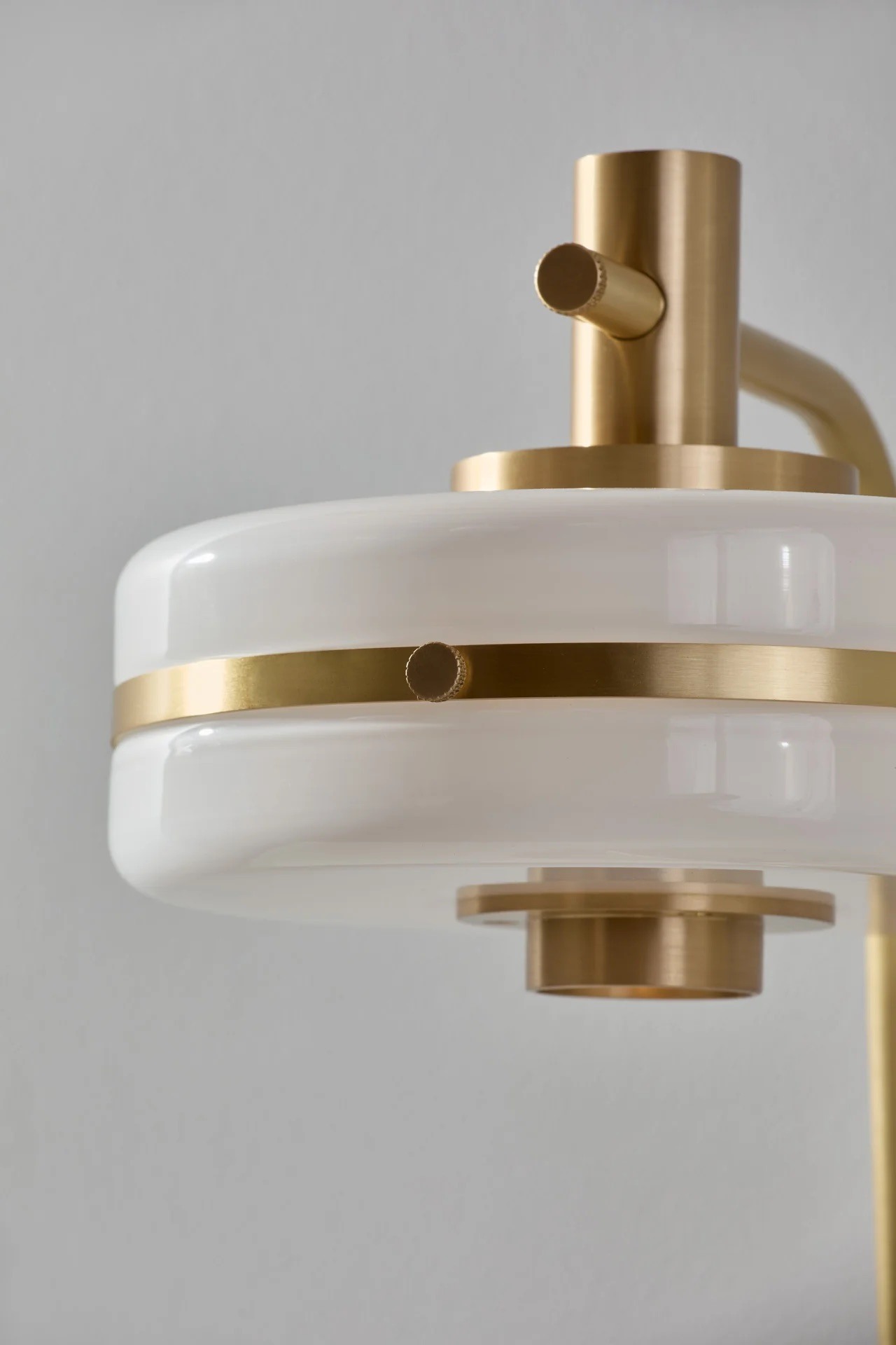Masina table lamp 200 detail