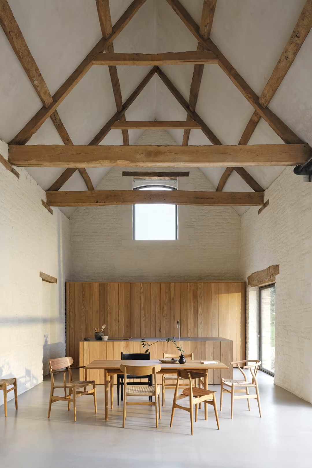 Https admincms carlhansen com globalassets products chairs ch33t ch33t oak walnut oil