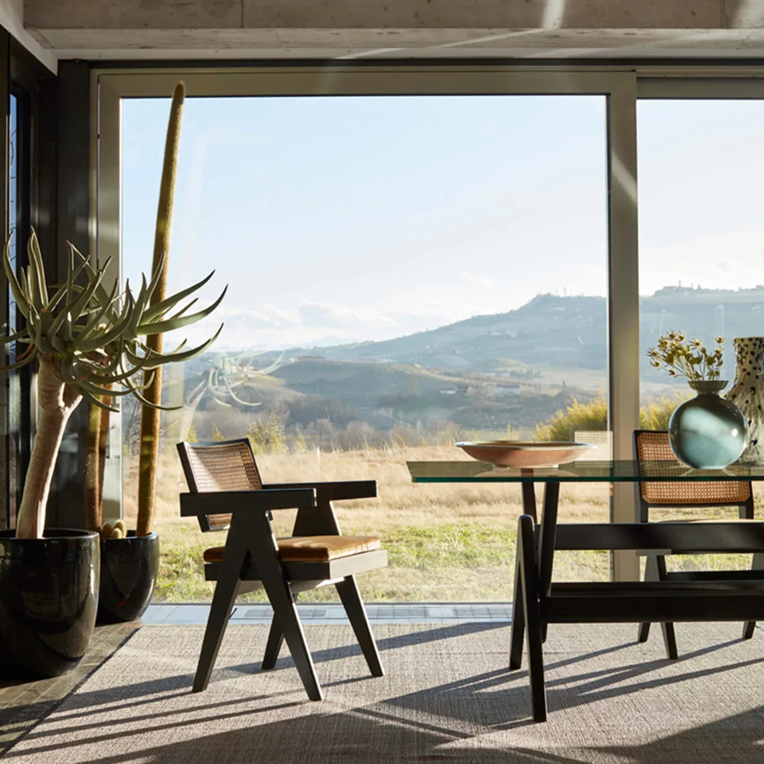 Cassina capitol complex office chair hommage o pierre jeanneret cassina rd 1500x1500