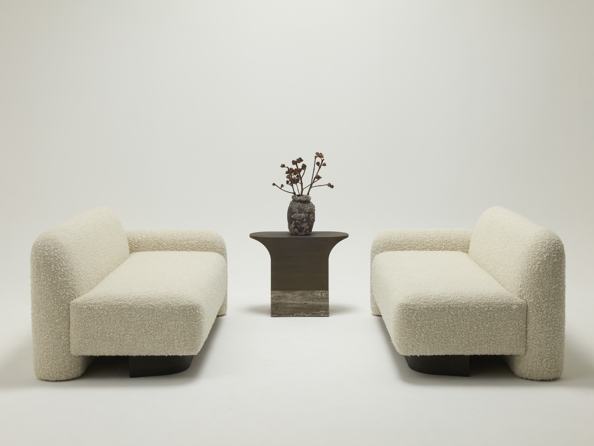 Delcourt Collection POP sofa TIN side table 2