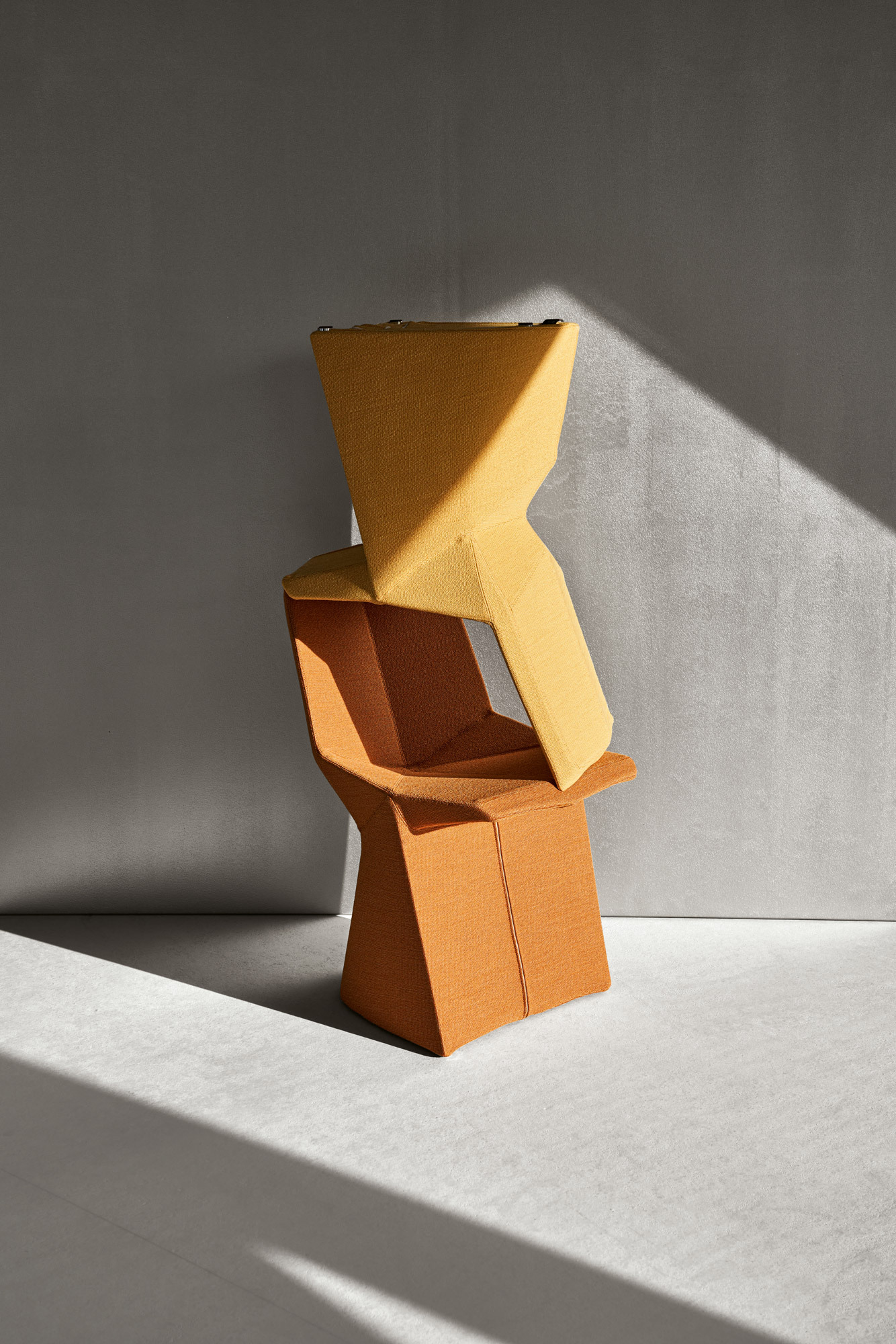 Classi Con mars chair double photo hassos