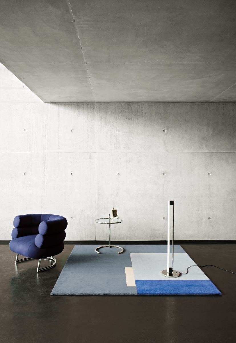 Classi Con bibendum armchair roquebrune rug adjustable table e 1027 tube light floor lamp photo seelen