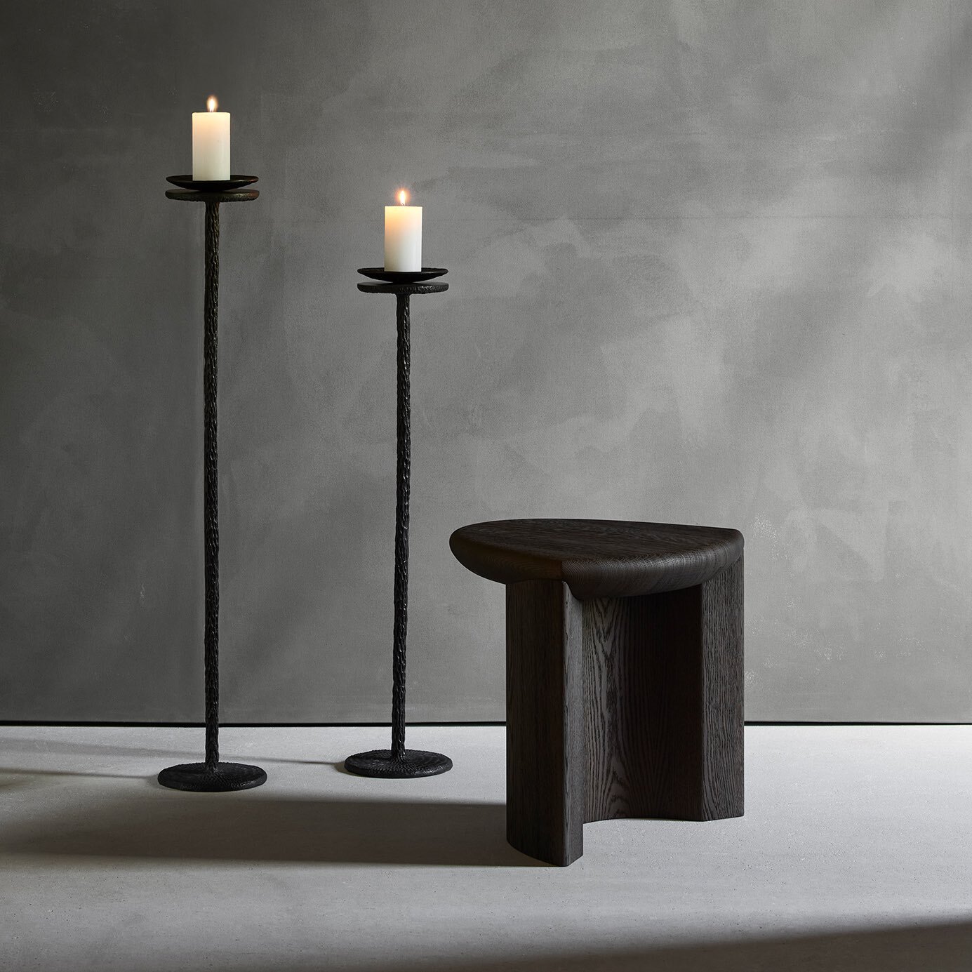 MATHIEU DELACROIX HALO CANDLESTICKS COLLECTION PARTICULIERE CREDIT PHOTO F AMIAND
