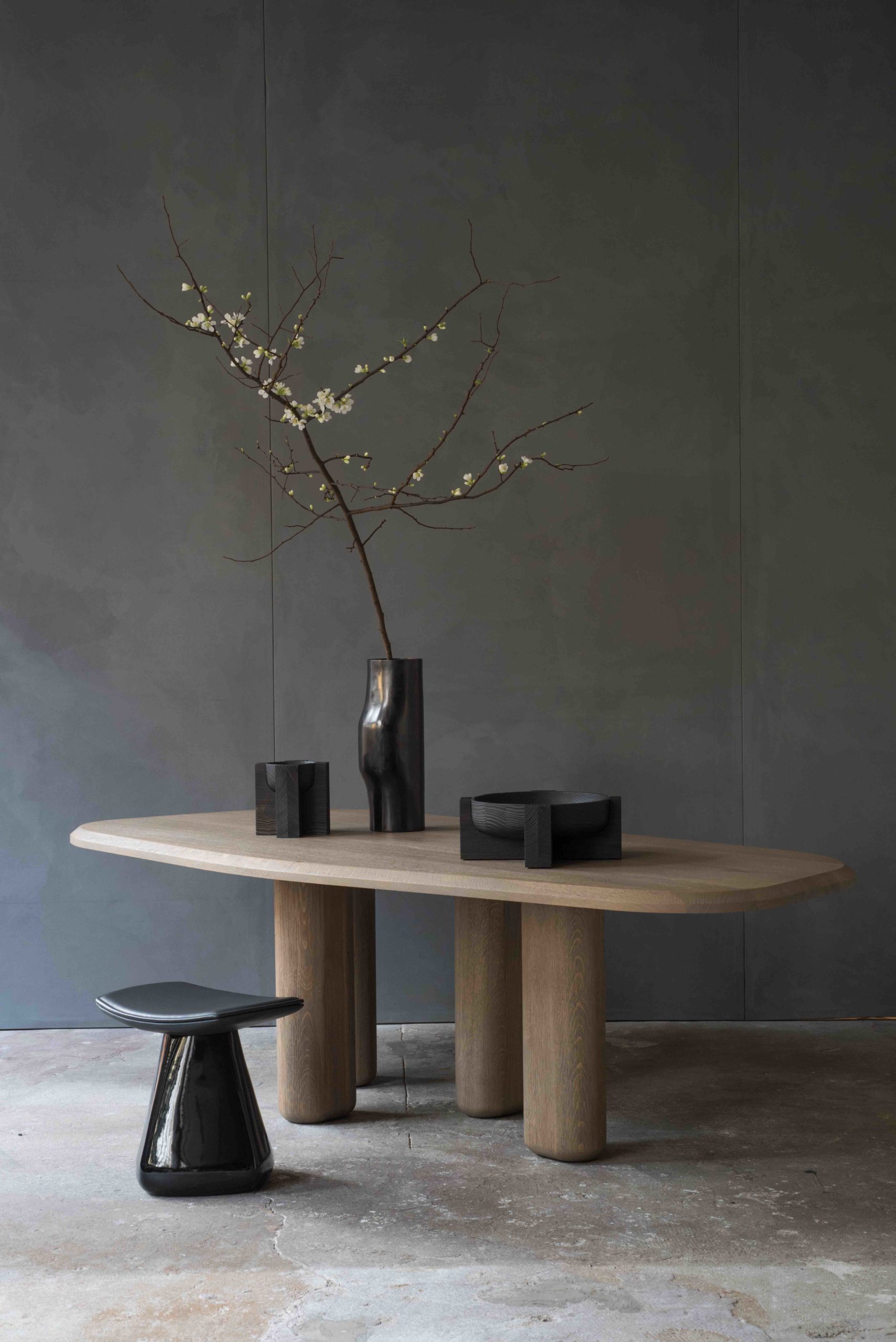 ROUGH dining table COLLECTION PARTICULIERE scaled
