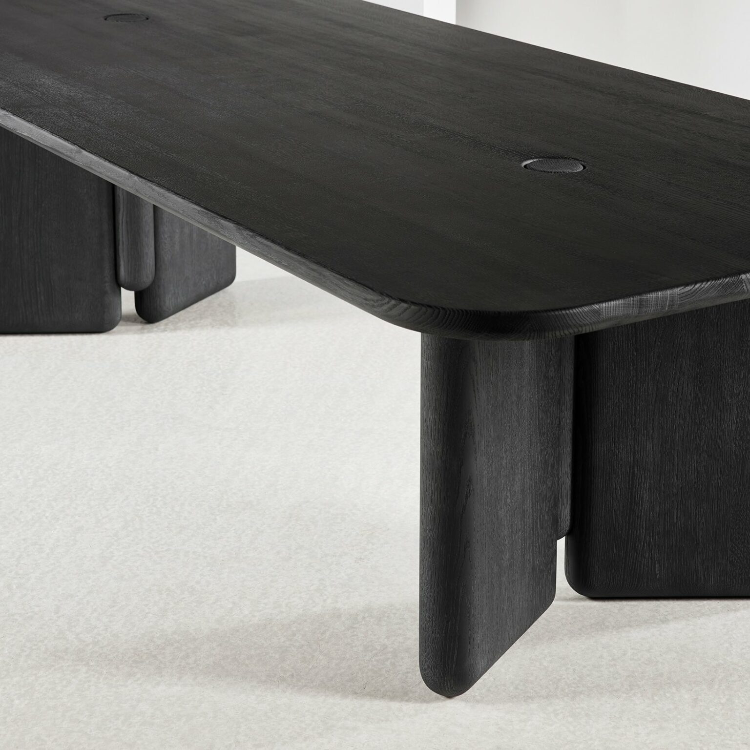 TAMI dining table Luca Erba Collection Particuliere det2 1536x1536