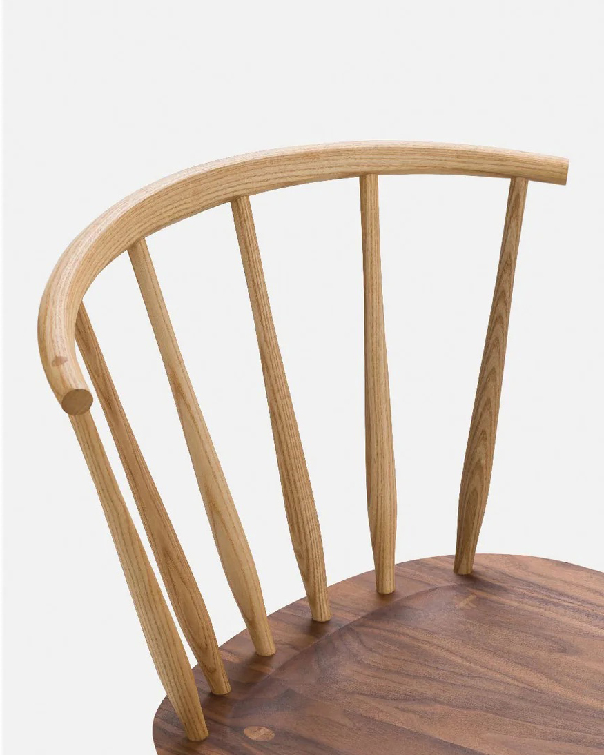 361 Ibstone Windsor Chairby Matthew Hilton detailx2web 1800x1800 2