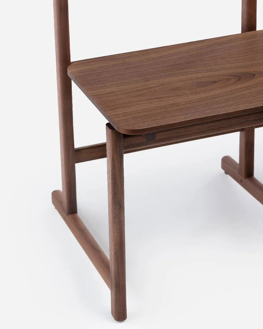 763 B Shaker Benchby Neri Huin Danishoiledwalnut detailx2web 1800x1800 1
