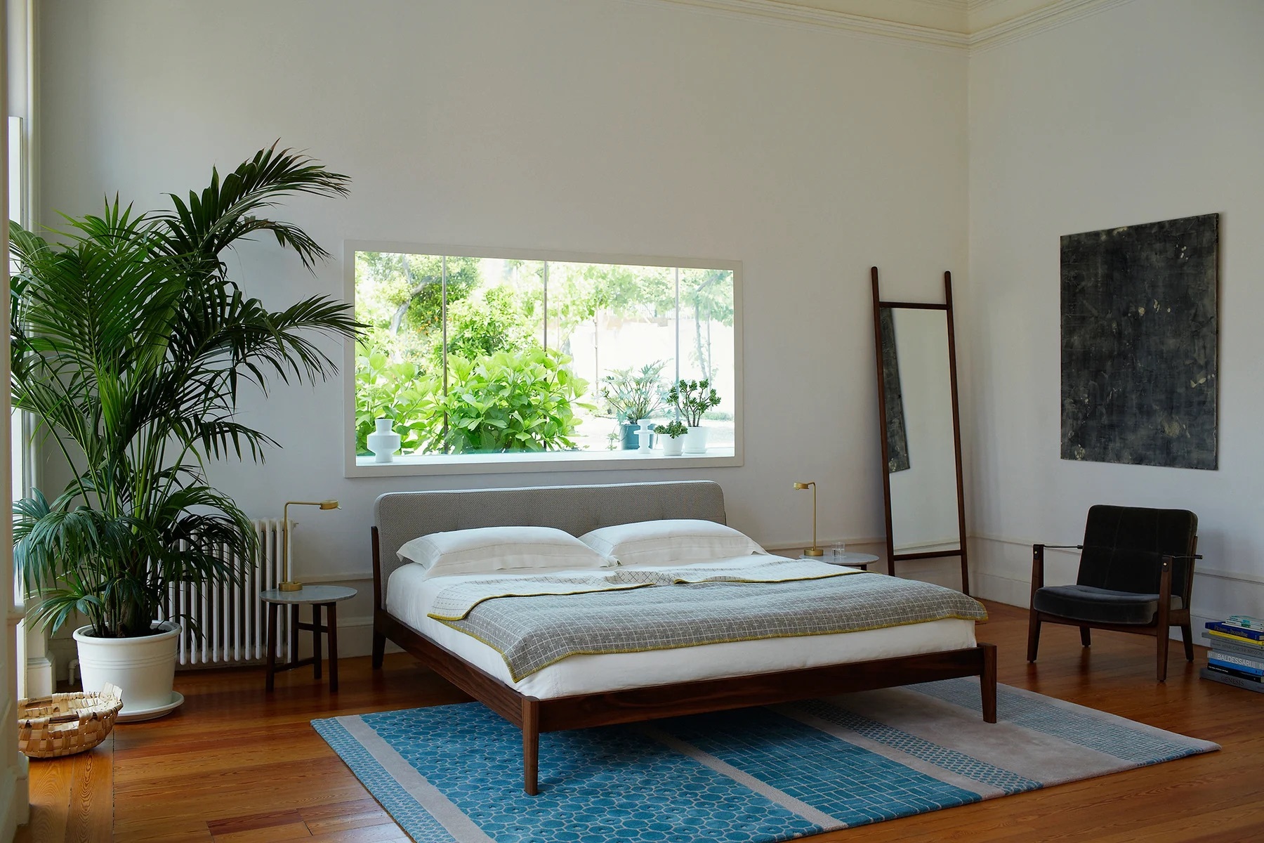 CDE NH Capo Bed LA WEB 1800x1800