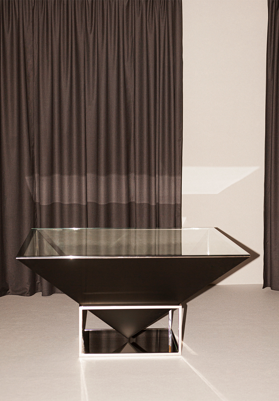 DIMOREMILANO LOUVRE tavolo155 web 2