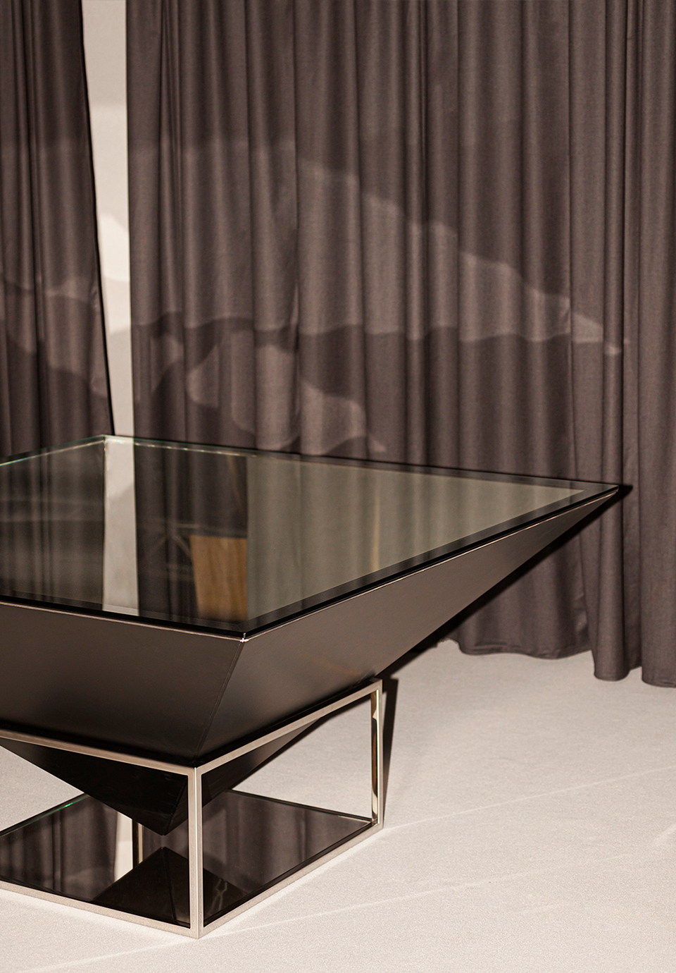 DIMOREMILANO LOUVRE tavolo155 web 3