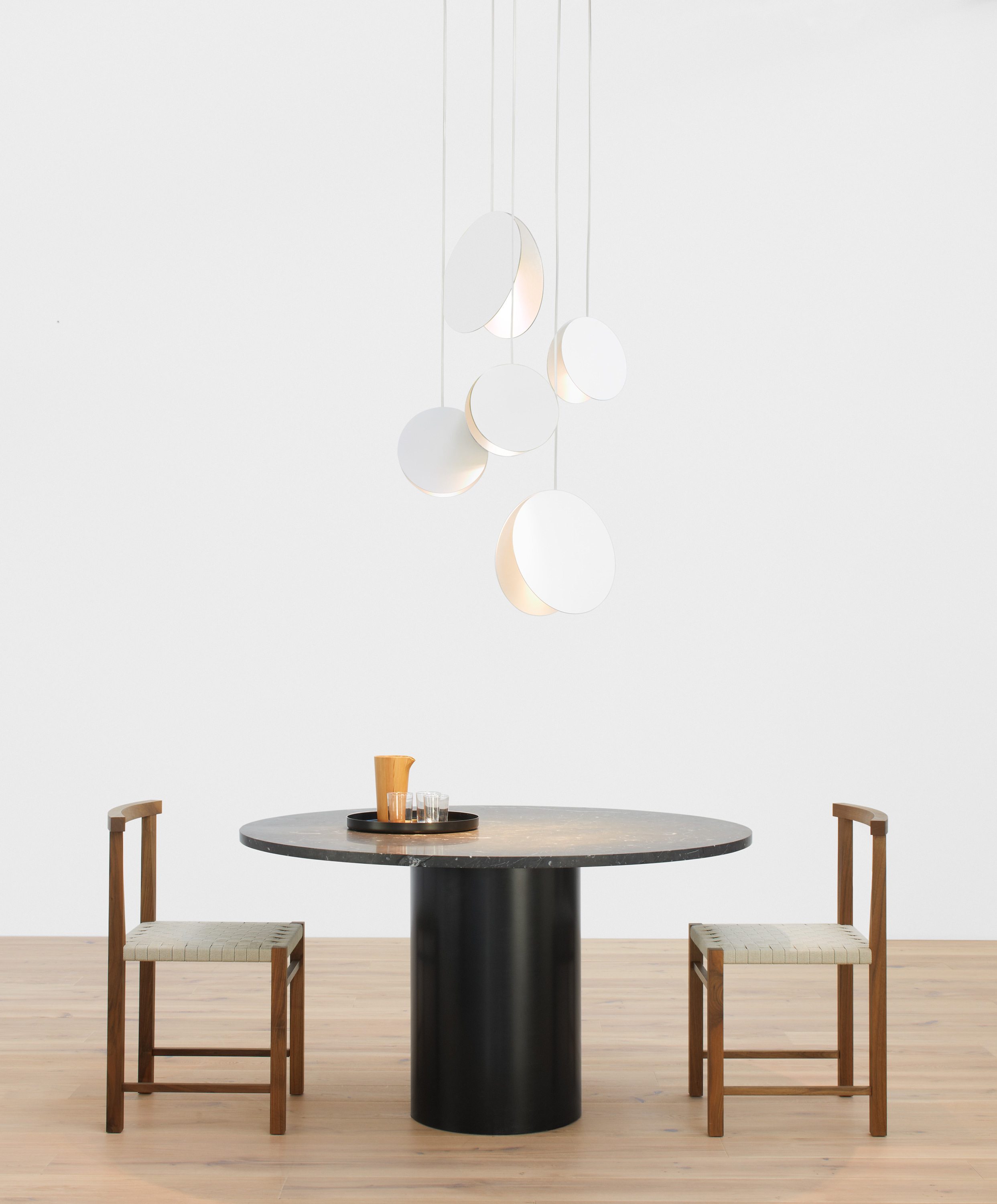 006 LT05 NORTH PENDANT white TA20 HIROKI FK02 KARNAK CM05 HABIBI RGB