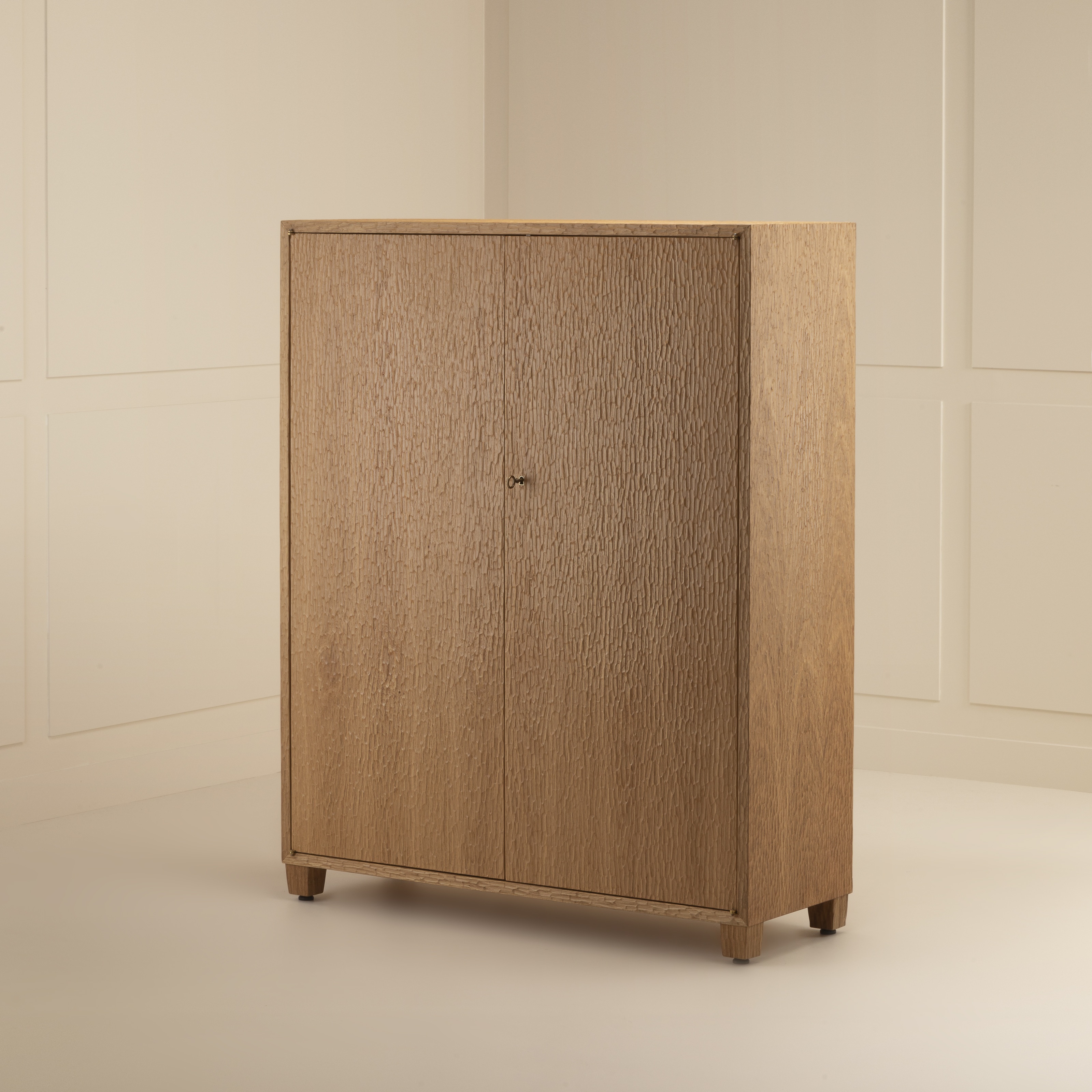 JMF 1932 Cabinet 002 Square BD