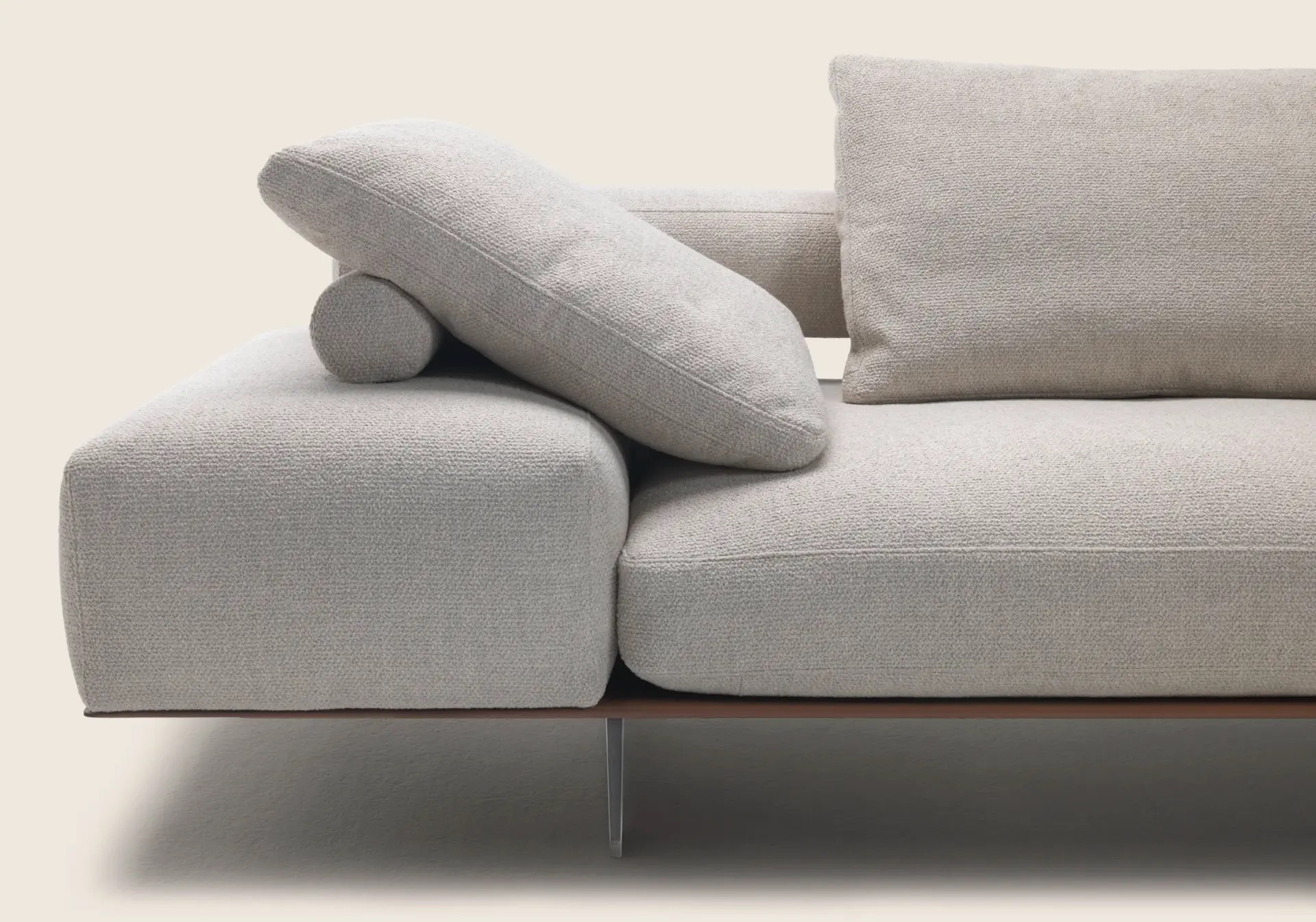 020602 WING STANDALONE DET 01