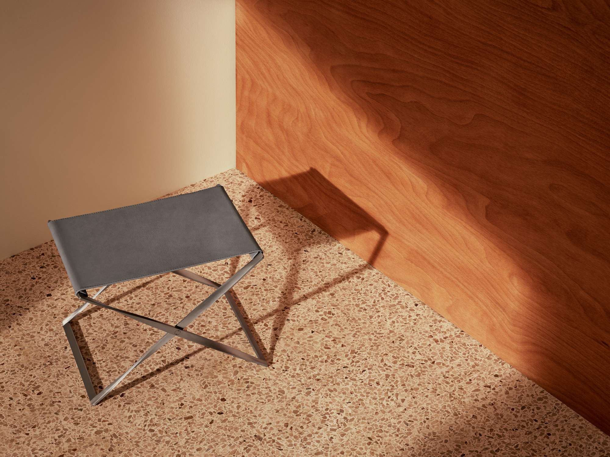 2019 03 06 FRITZ HANSEN 06 11504 V2 330 web