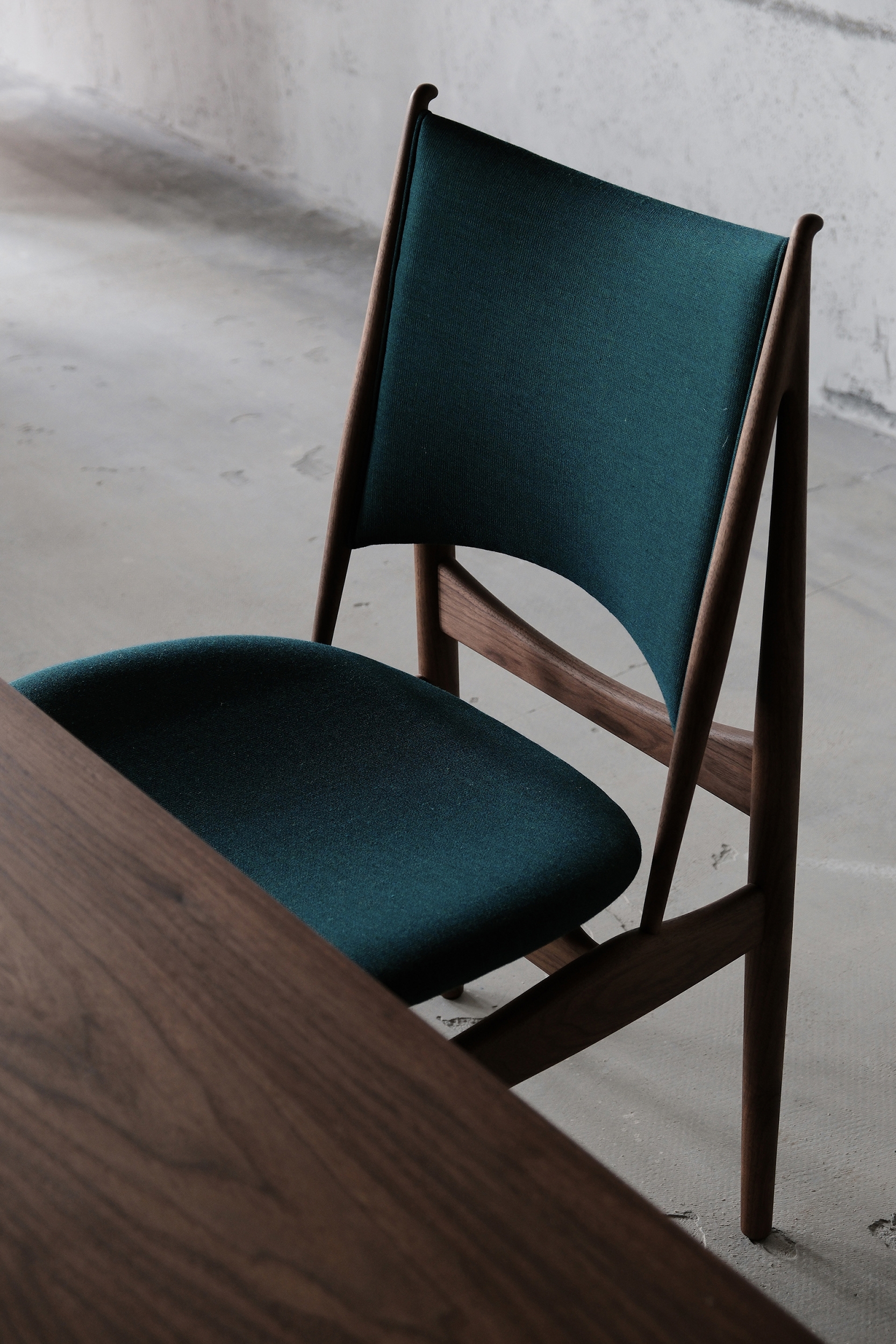 The egyptian chair walnut watercolour peacock 2