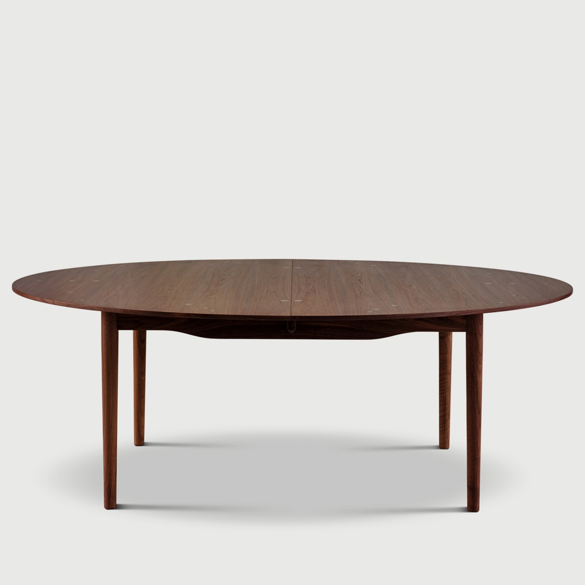 Silver table walnut 04