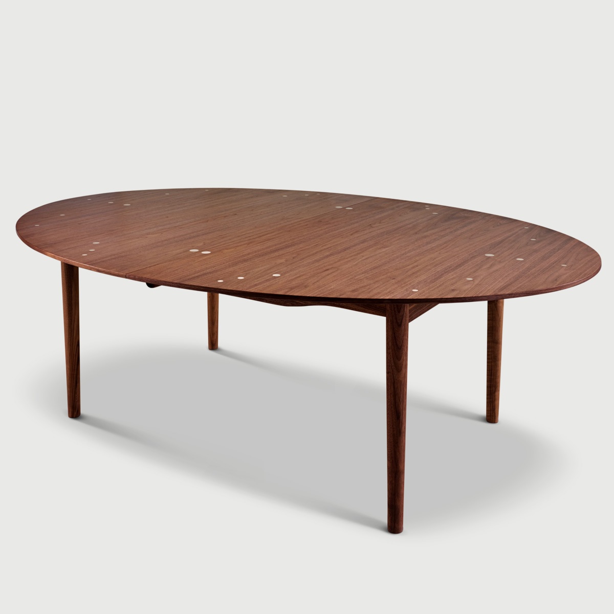 Silver table walnut 05