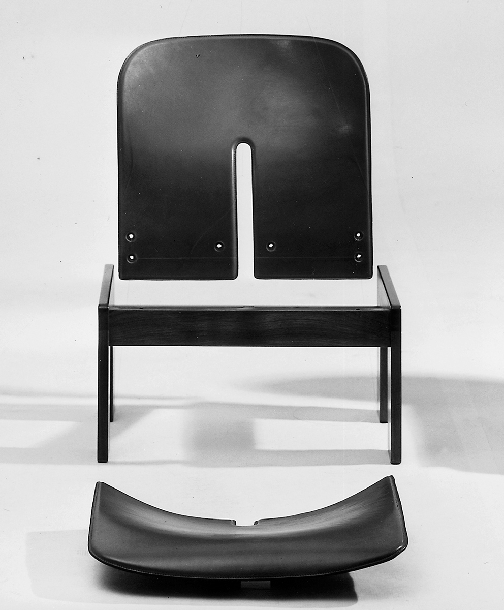 Scarpa121 petal and a cube 992