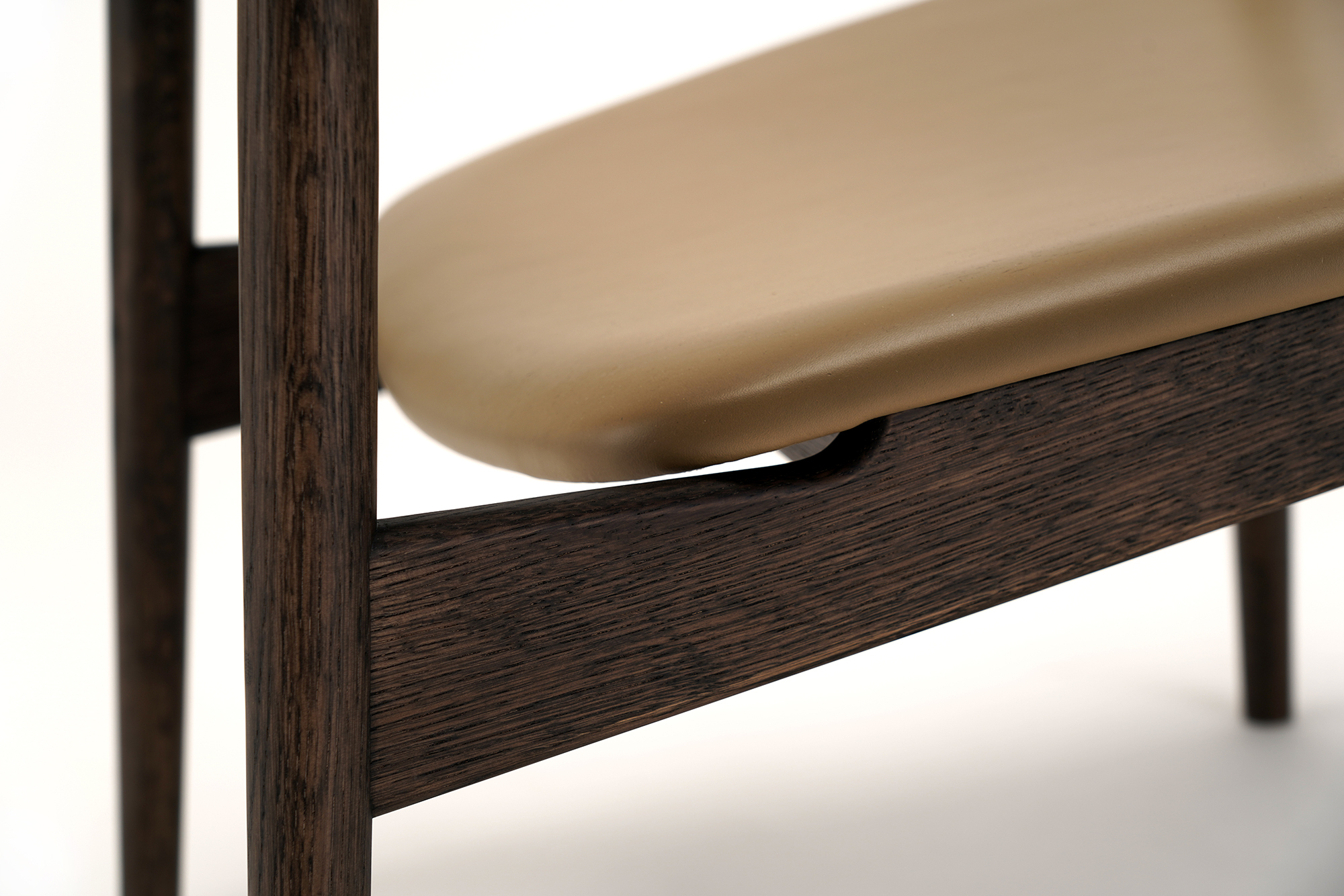 A LC01 Smoked Oak Shade Khaki 8