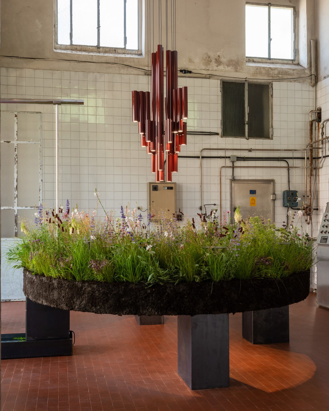 LF DWA SPRFLR MDW Press LR Arseni Khamzin 9 1300x1625