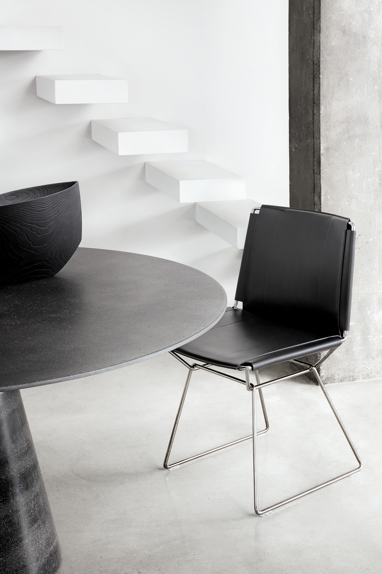 Neil leather chair rock table lifestyle 21 mdfitalia 47