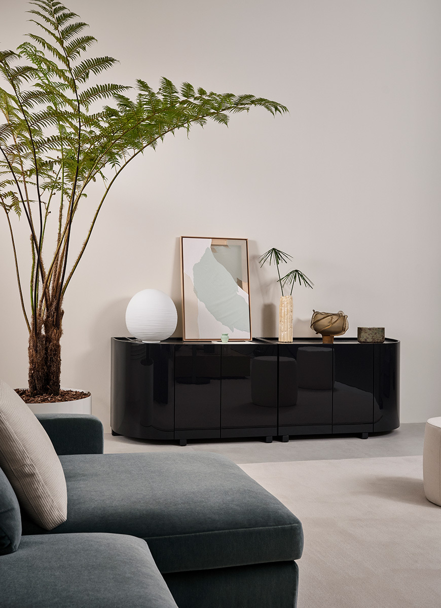 Wallis setting 870x1200