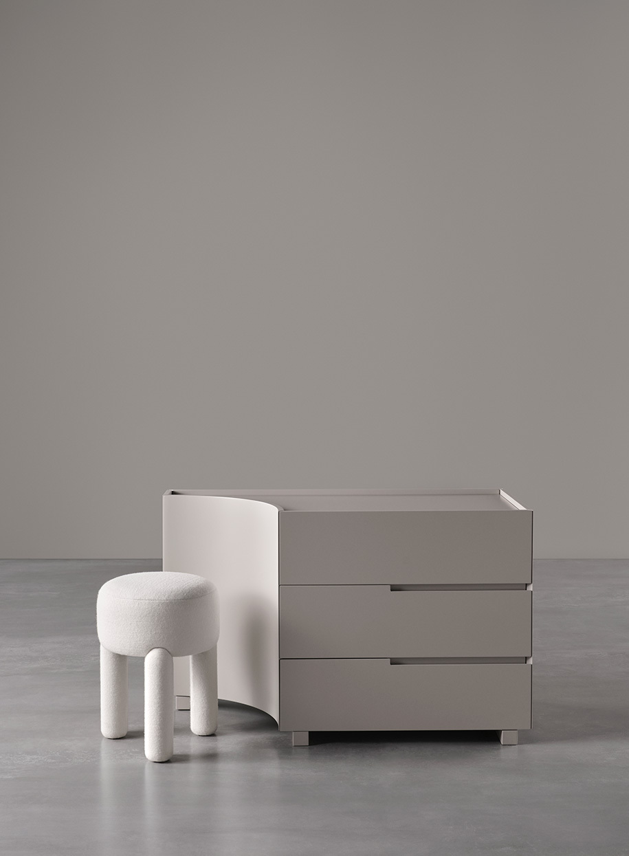 Wallis storage unit 07 Gino pouf 915x1245