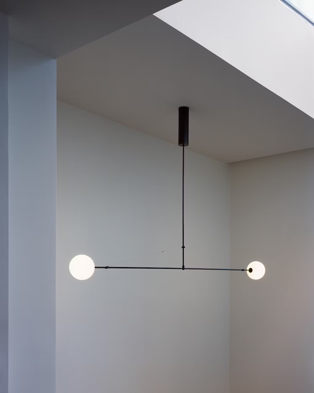 2 michaelanastassiades mobilechandelier2