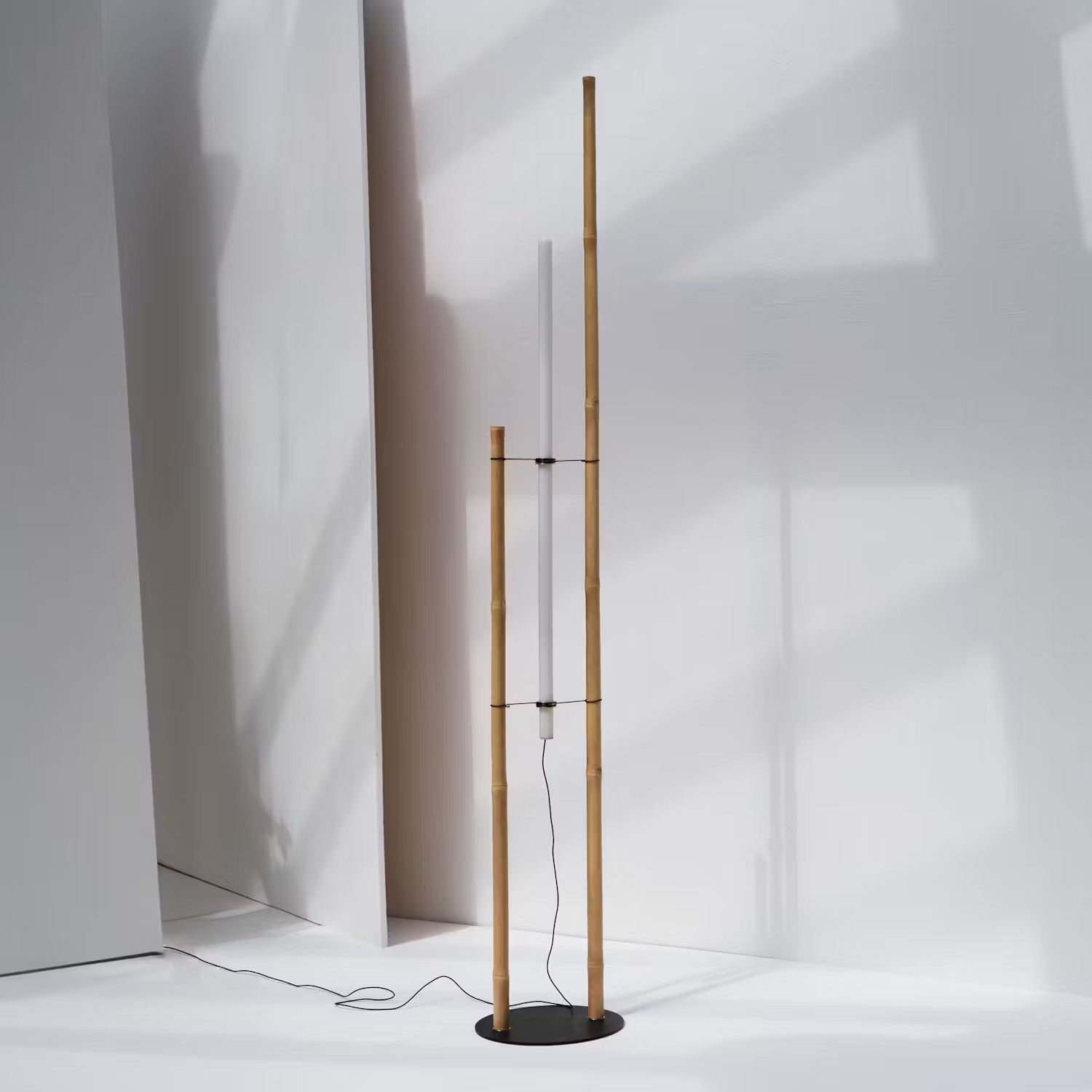 Zxeb Yo F3 Nbk BX1t2 4michaelanastassiades ta ke2 nwb