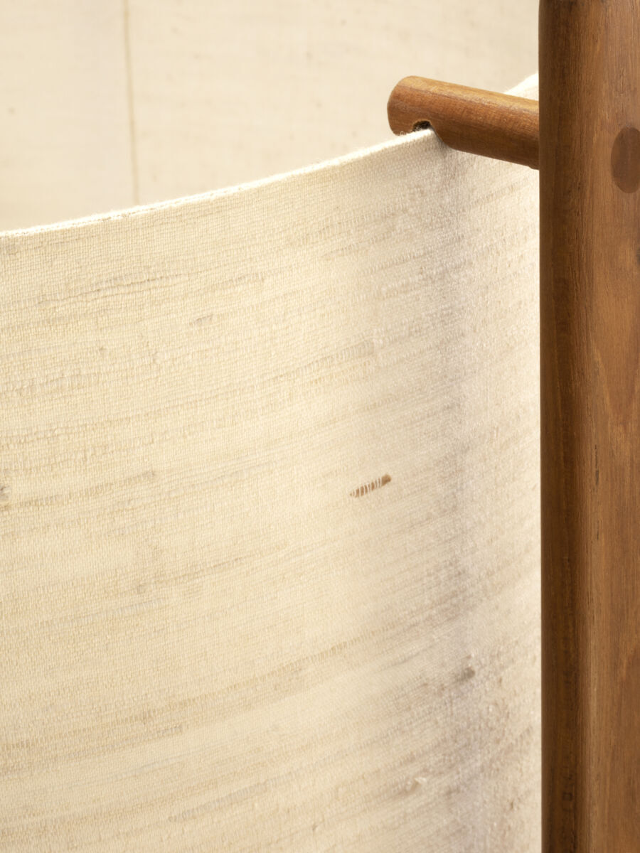 05 XL Floor Lamp Detail B