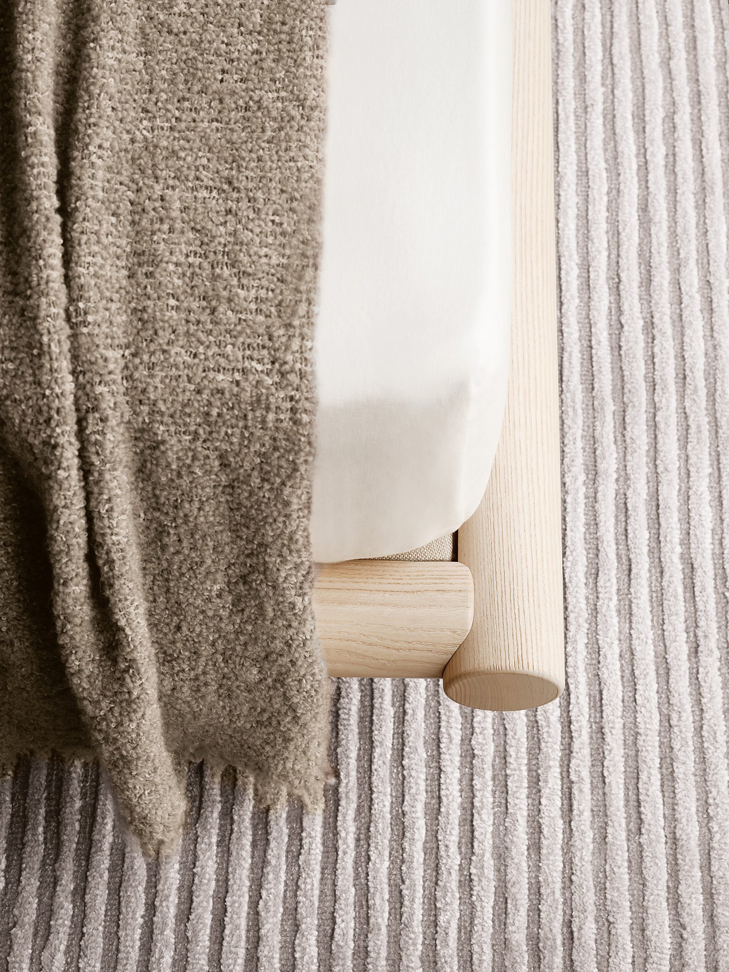 20240909 32156 Iro 05