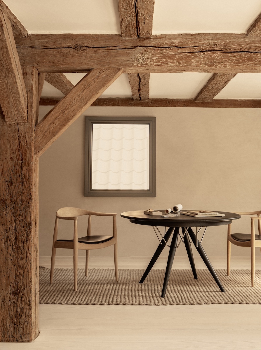 Pp mobler wegner pp75 stayed table lifestyle 1