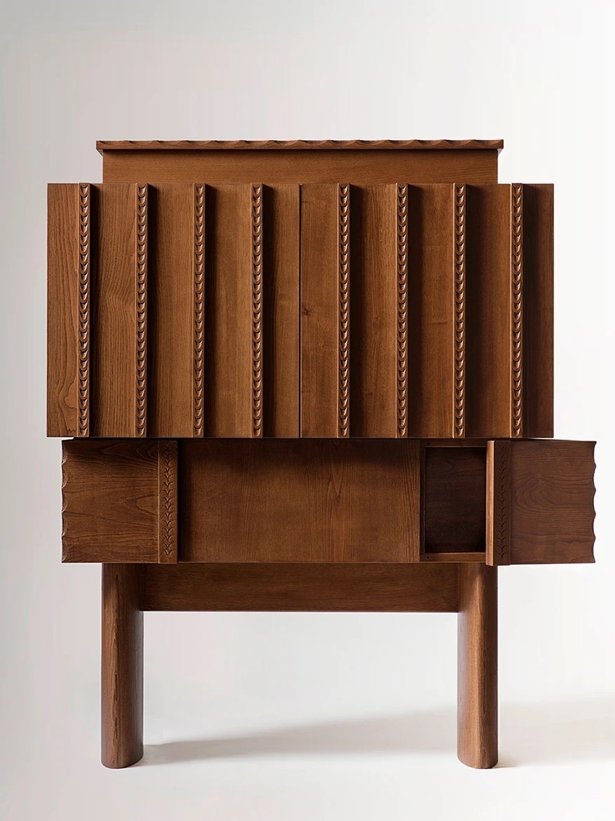 3ab42b 05cbdb4eeba34f5494261e9af166d740mv2