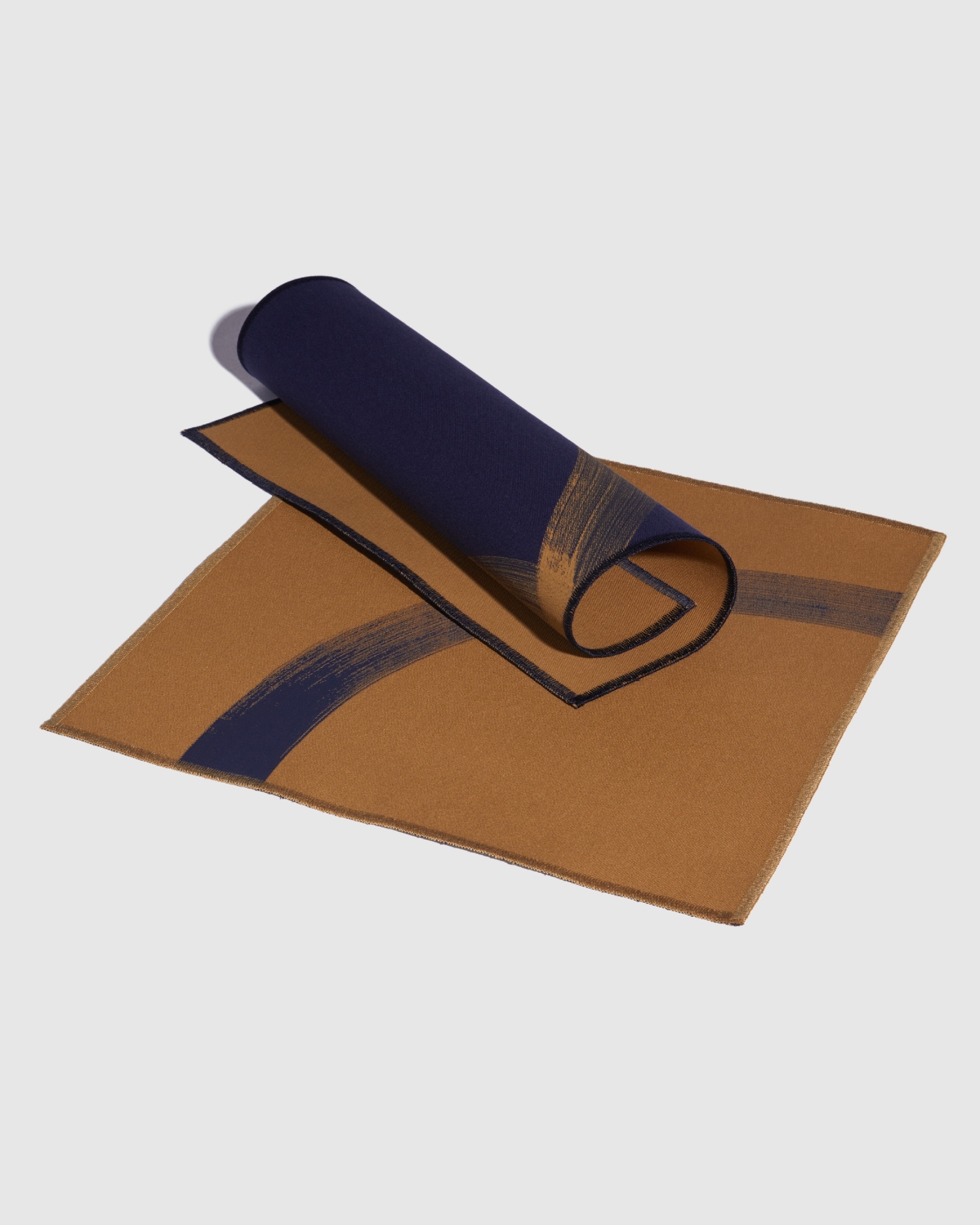 REDDUO TABLEPLACEMATS LOL MUSTARDMIDNIGHTBLUE 02