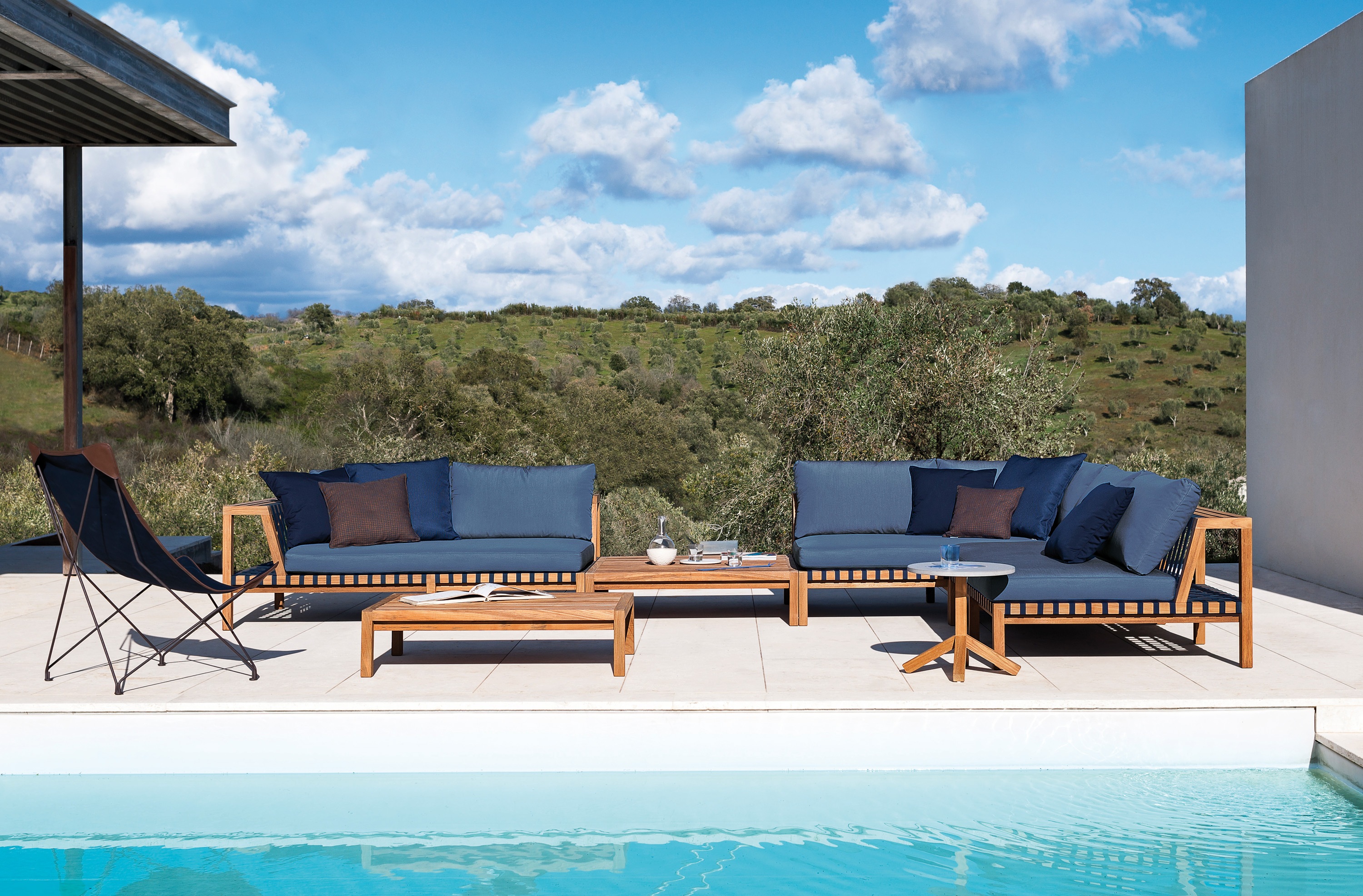 IMG RODA NETWORK sofas 05