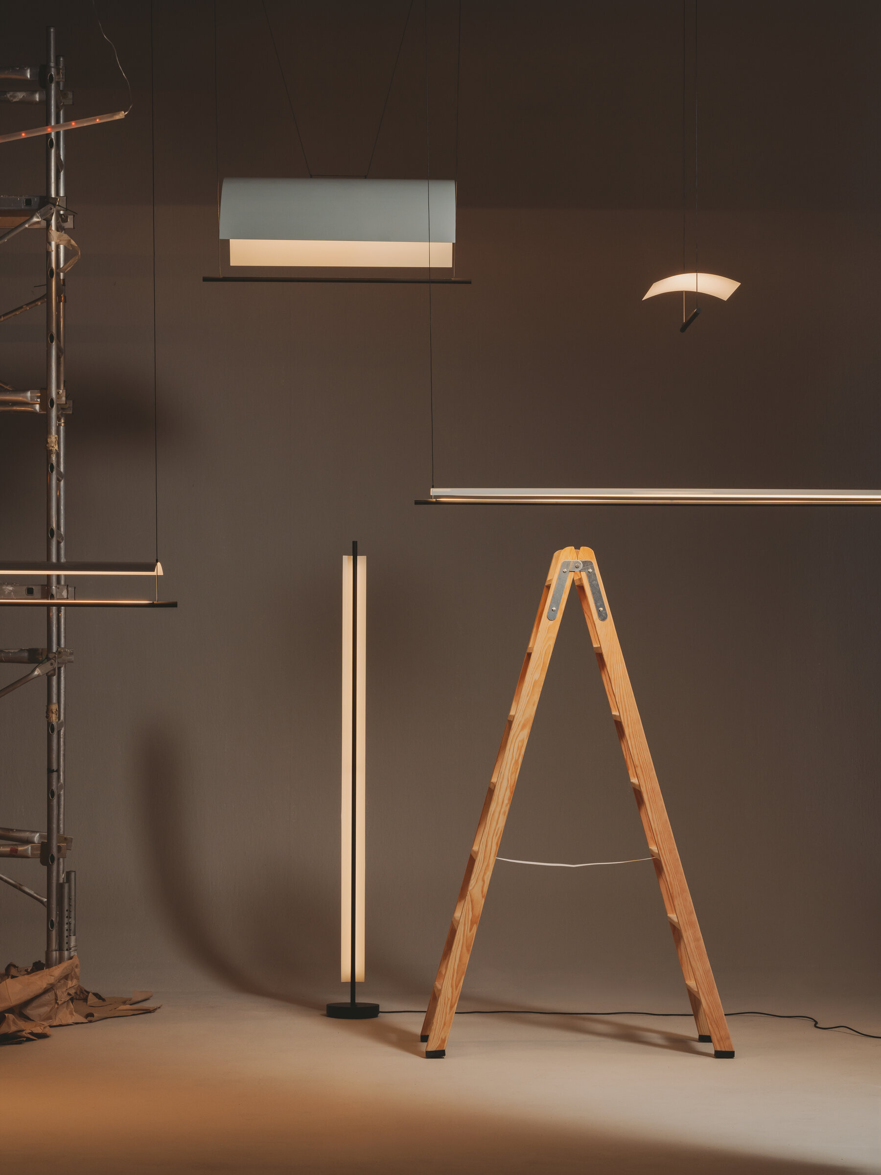 La Reflexion De La Luz Lamina Enric Badrinas 2024 11 x2400