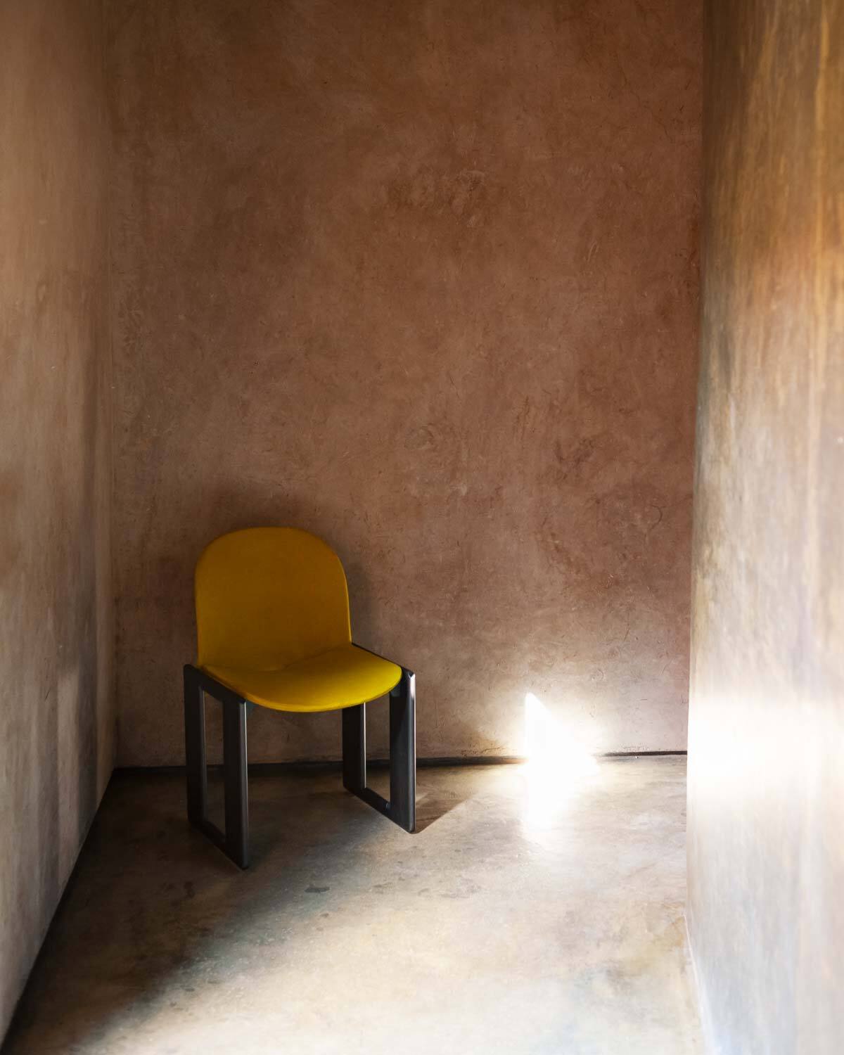 Tacchini Dialogo Without Armrests Chair Catalogue2023 4