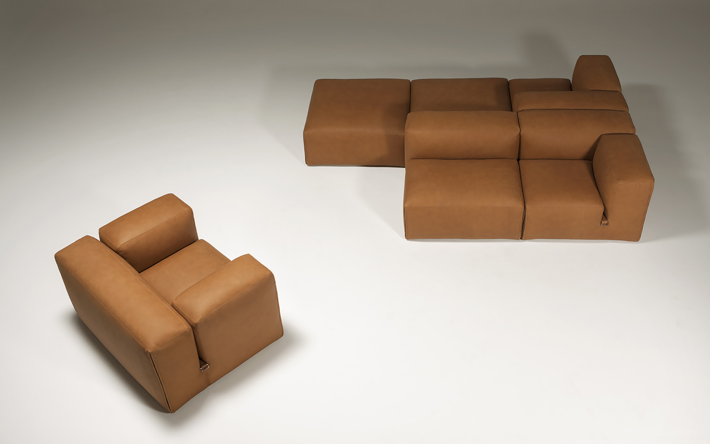 Tacchini Le Mura Web 24