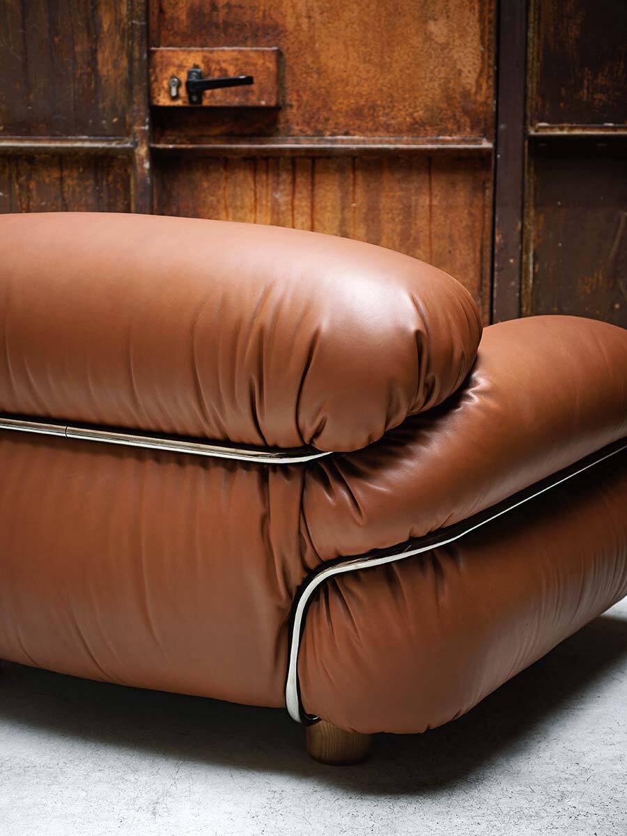 Tacchini Sesann Armchair2