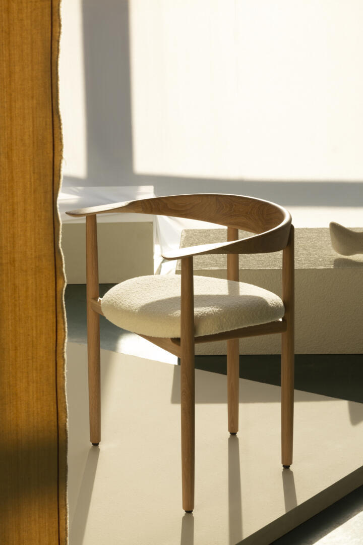 Zanat sava chair patrick norguet 6 compress